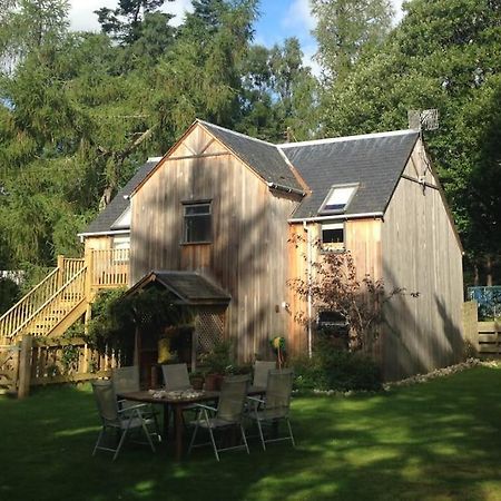 The Beeches Studio, Highlands Of Scotland Newtonmore Exterior photo