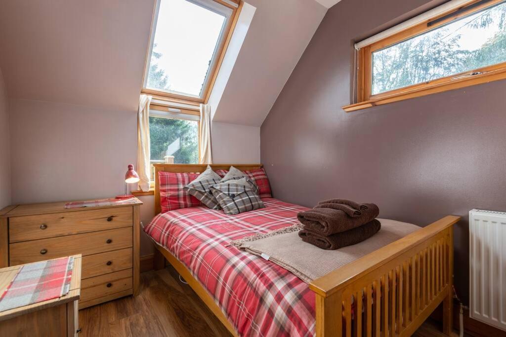 The Beeches Studio, Highlands Of Scotland Newtonmore Exterior photo